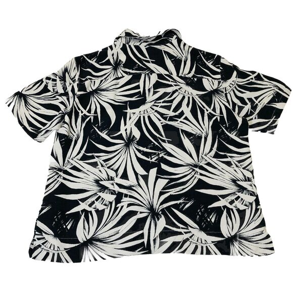 Chico's Design Womens Blouse Size 2 Black And White Leaf Design - Picture 2 of 10
